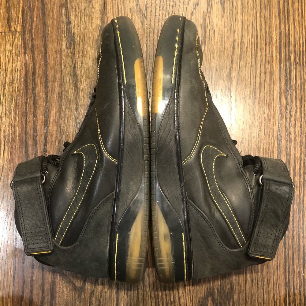 Nike Air Force 25